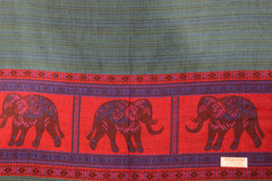 Facing Elephants Pashmina - Open